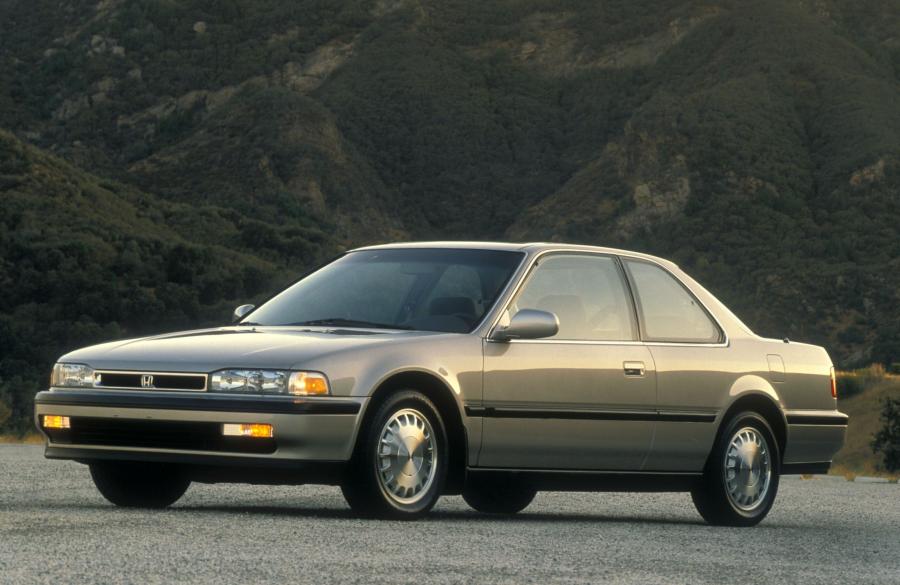  Honda Accord 1990 года  (фото 27 из 29)